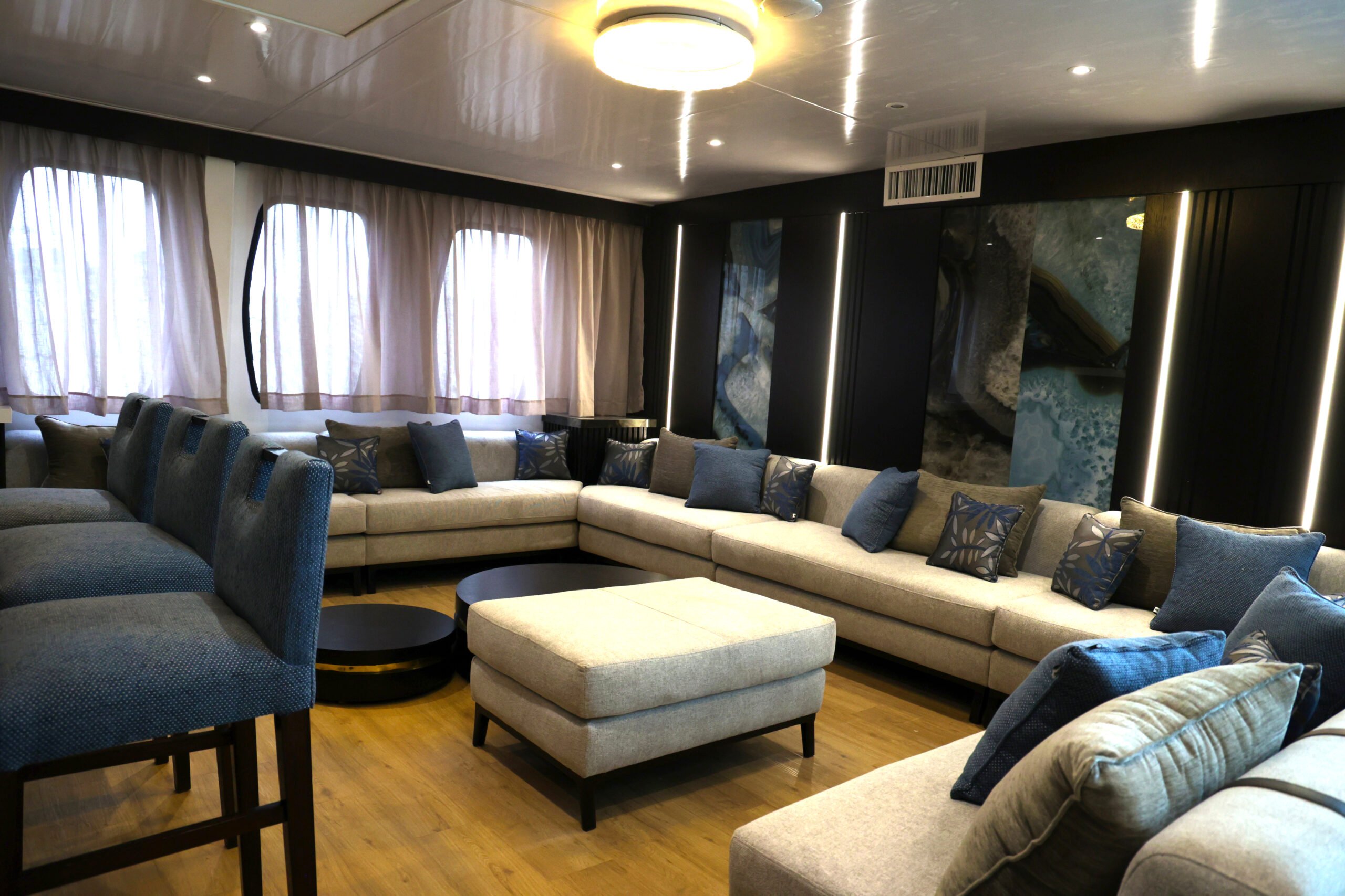 alya-SOCIAL AREA Living room